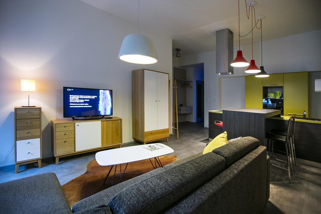 Apartments At The Blue Duckling Praha Bagian luar foto