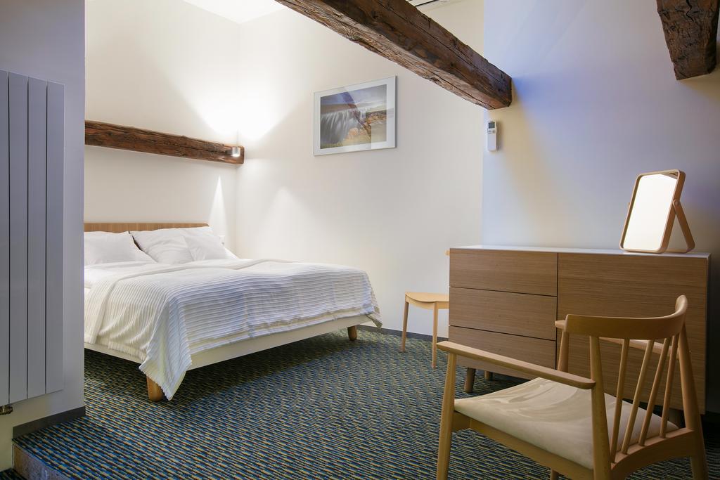 Apartments At The Blue Duckling Praha Bagian luar foto