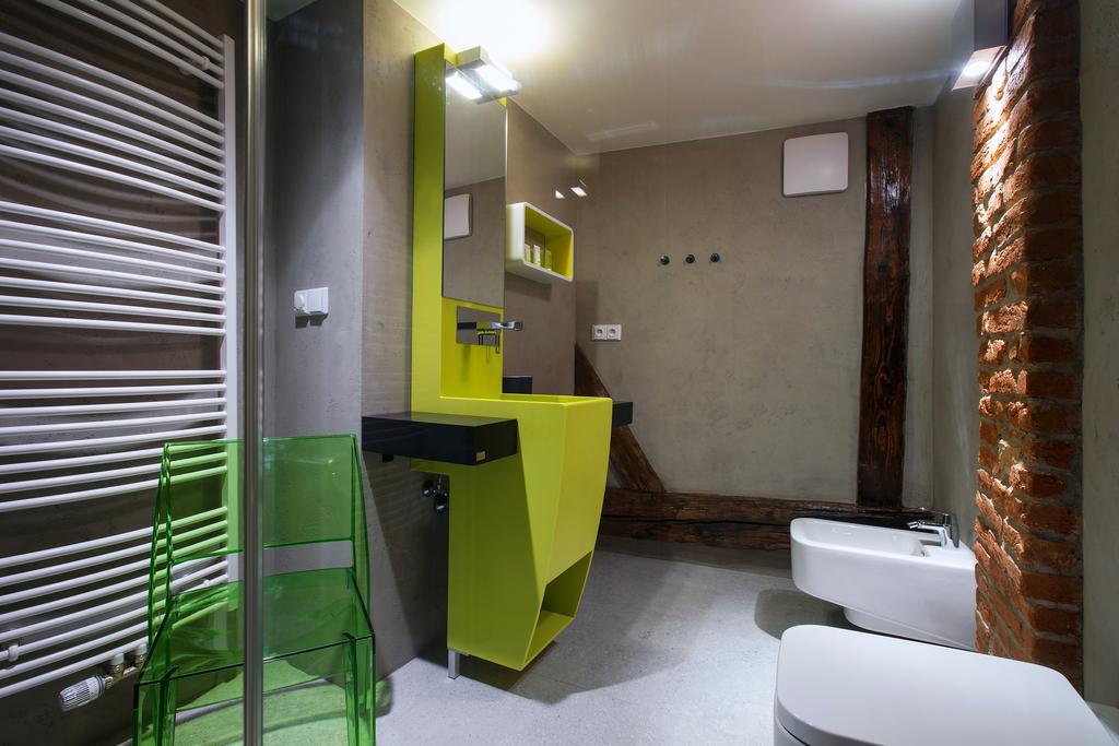 Apartments At The Blue Duckling Praha Bagian luar foto